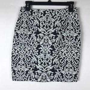 Loft ~ Stretchy B/W Mini Skirt